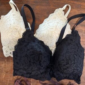NWOT Momanda Lace Nursing Bralette Set - Black & Cream